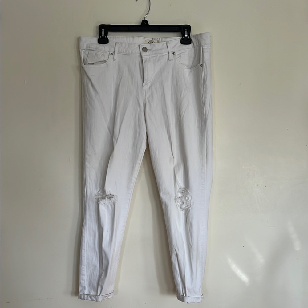 Jessica Simpson NWOT White Distressed Women's Jeans